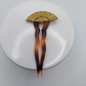 Miriam Haskell Vintage 1940's Hair Comb 3.75".